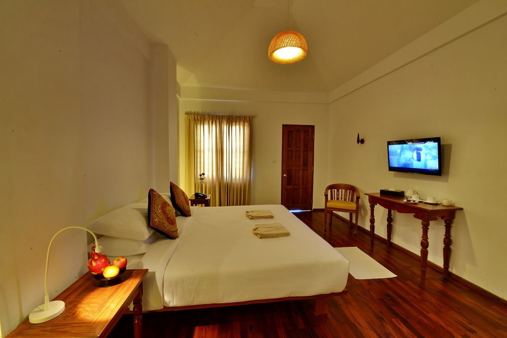 Oasis Hotel Nyaung-U Ngoại thất bức ảnh