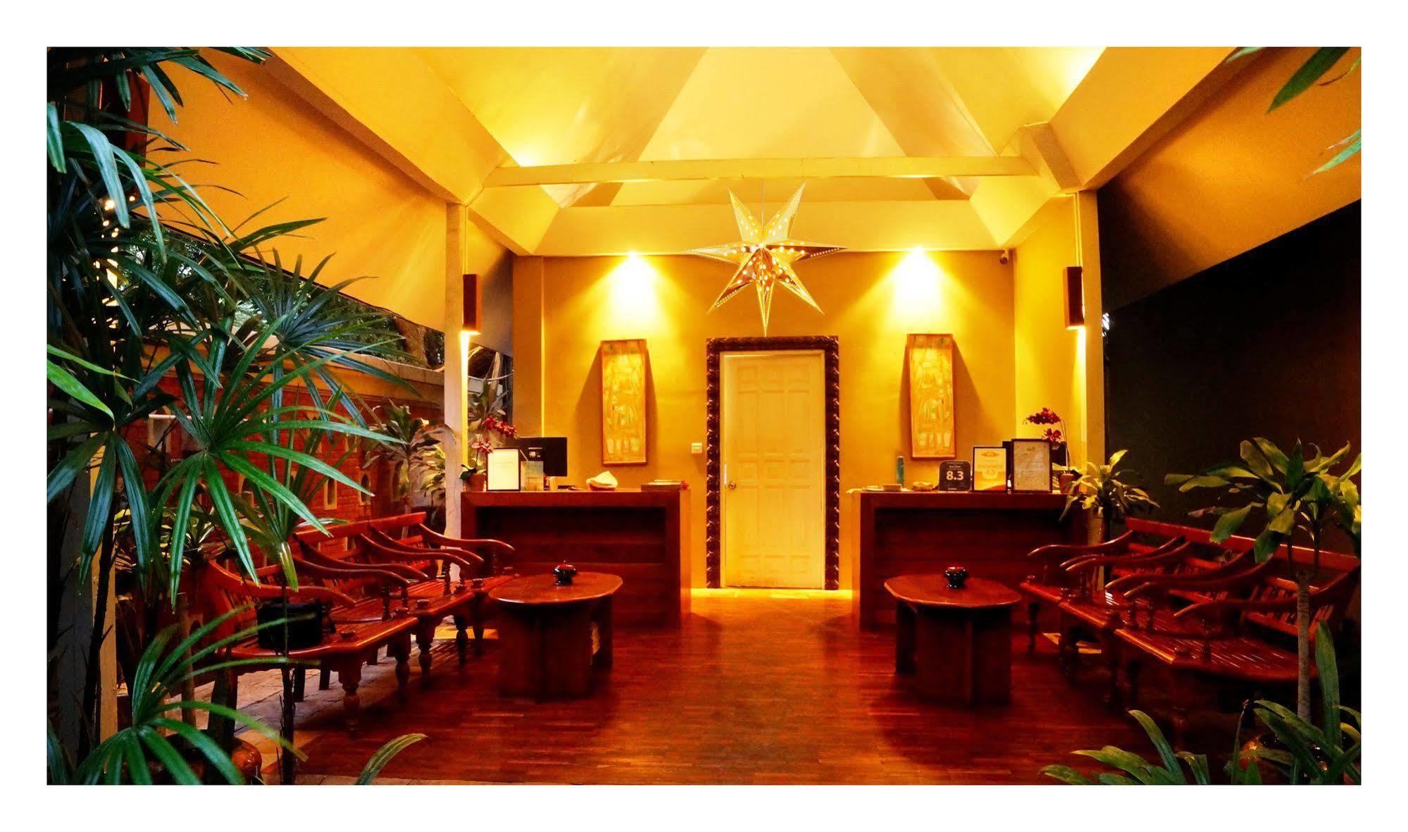 Oasis Hotel Nyaung-U Ngoại thất bức ảnh