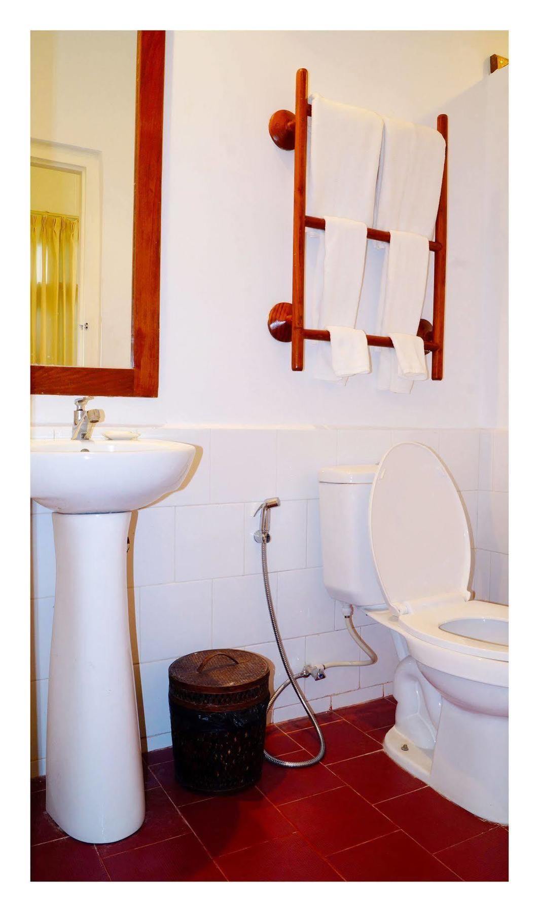 Oasis Hotel Nyaung-U Ngoại thất bức ảnh