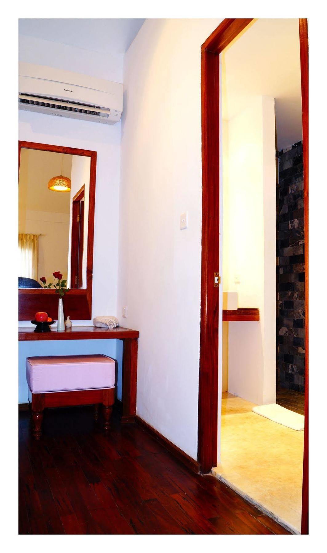 Oasis Hotel Nyaung-U Ngoại thất bức ảnh