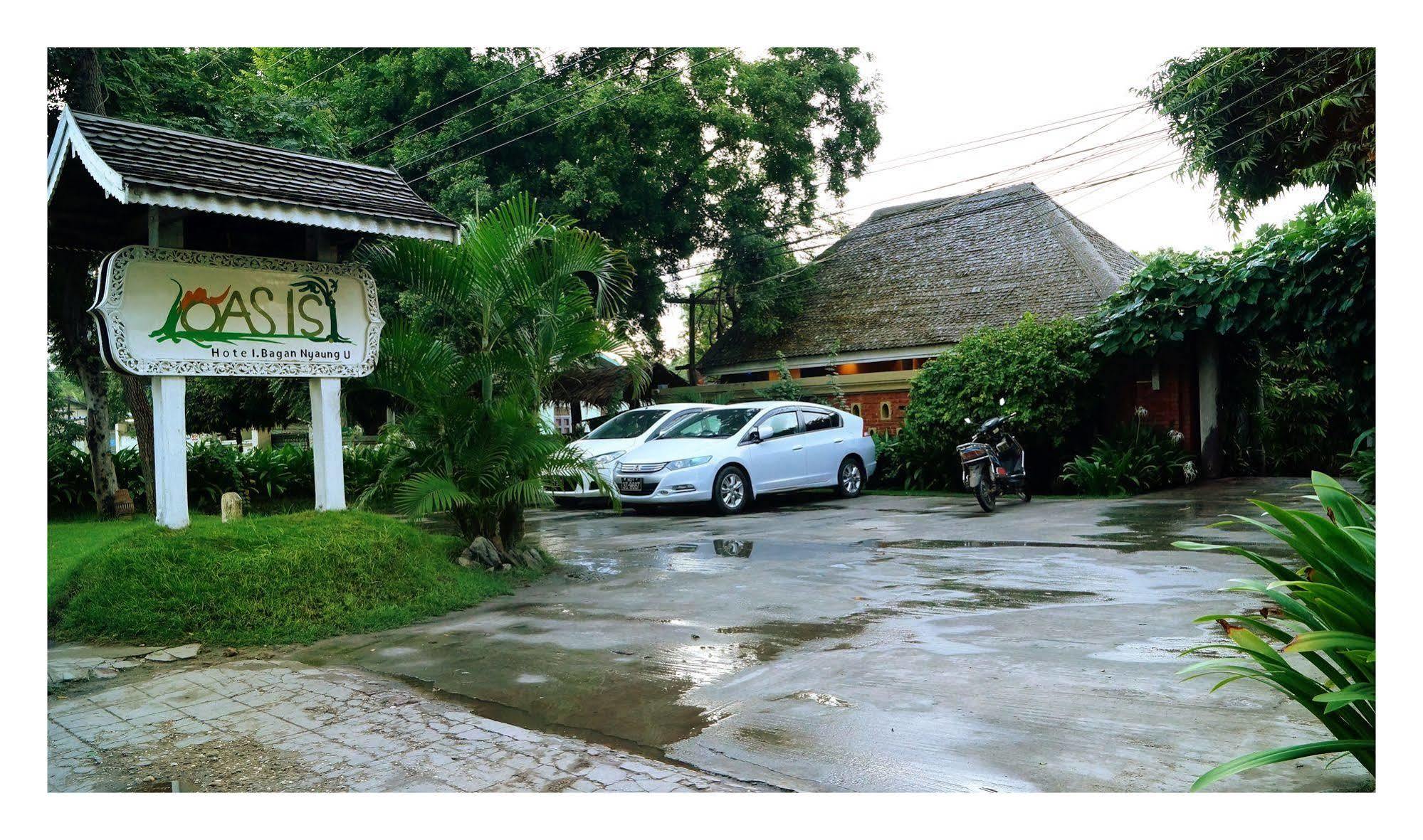 Oasis Hotel Nyaung-U Ngoại thất bức ảnh