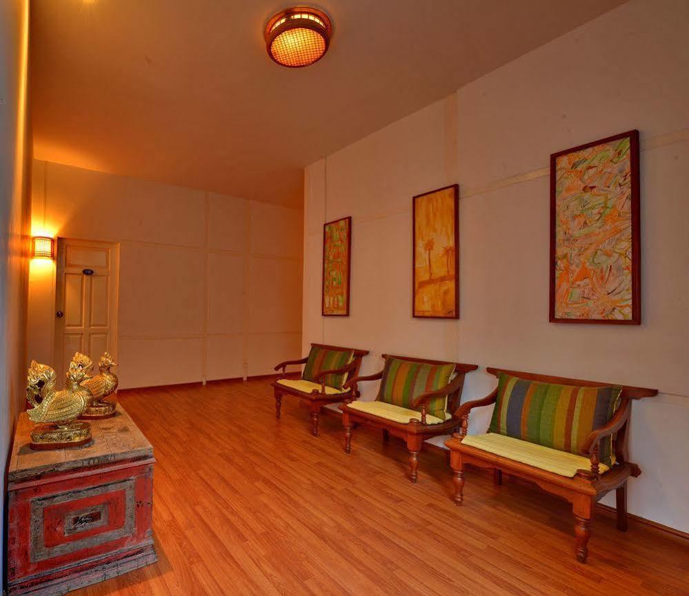 Oasis Hotel Nyaung-U Ngoại thất bức ảnh