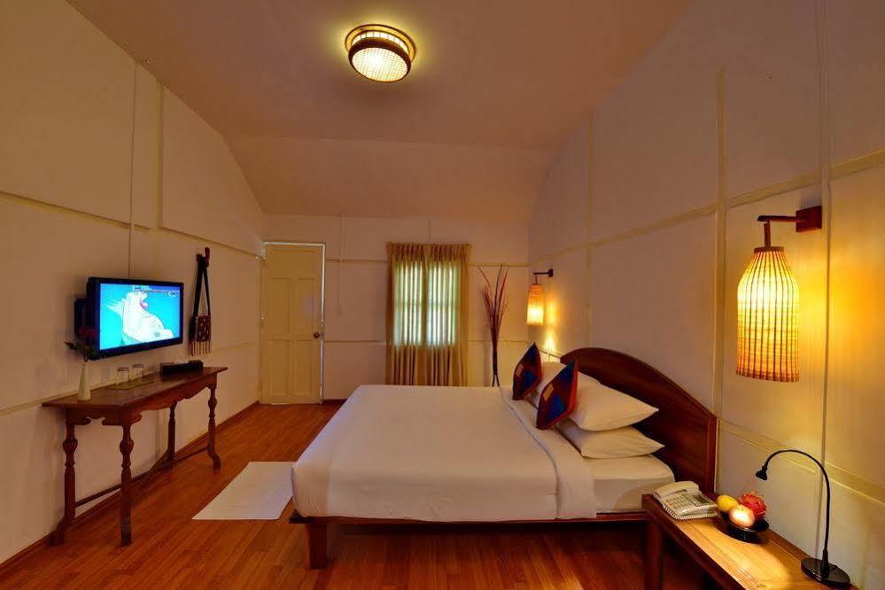 Oasis Hotel Nyaung-U Ngoại thất bức ảnh