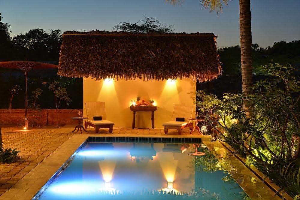 Oasis Hotel Nyaung-U Ngoại thất bức ảnh
